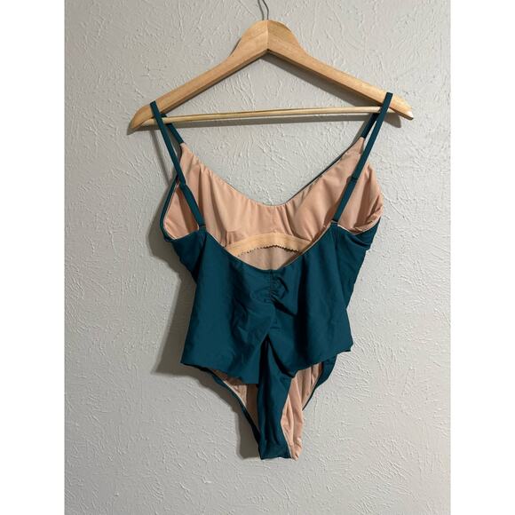 J. Crew Ruched Back one-piece cheeky swimsuit Size 8 - Picture 2 of 3